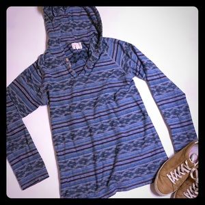 5/$20 Koto Hooded Tribal print long sleeved top